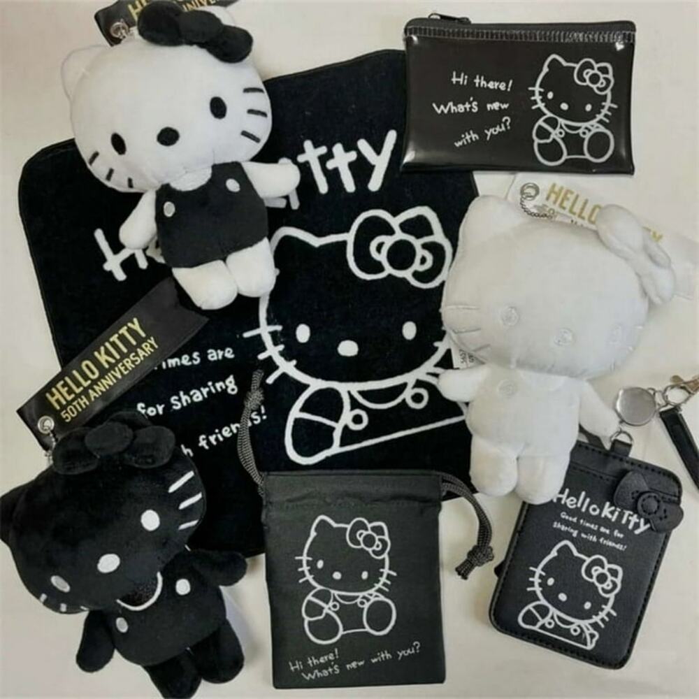 Hello Kitty 50th Anniversary Plush Keychain All White - Picture 3 of 6